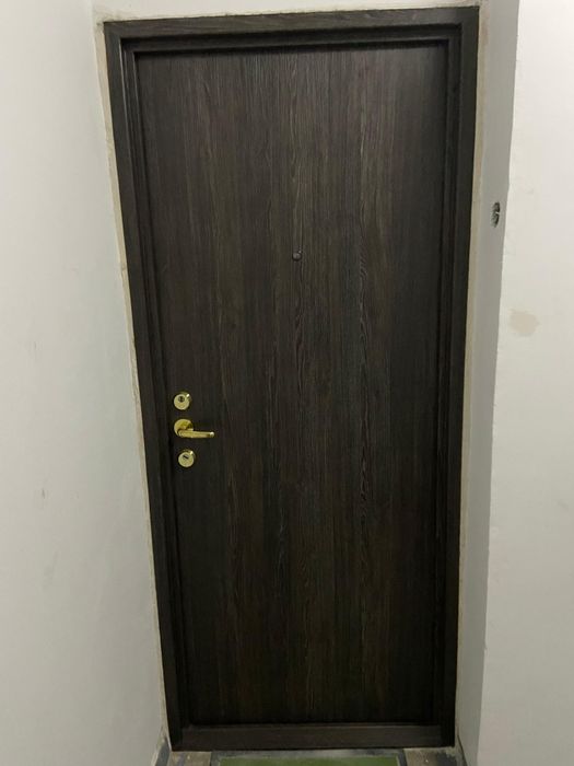 Recondiționat uși imobile