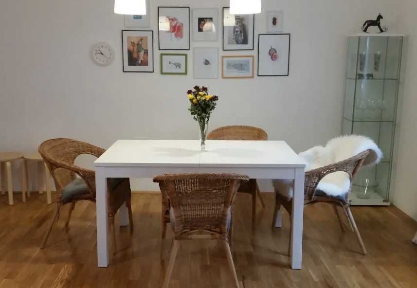 Дава се под наем Двустаен апартамент в Пловдив, Център - 60 кв.м за 255 € - Снимка #1