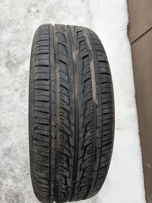 Продам шины с дисками .