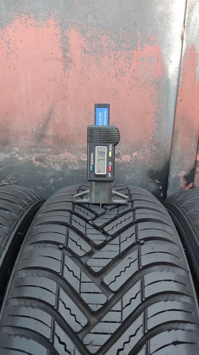 4бр. всесезонни гуми 165/60/14 Hankook Kinergy 4 S
dot23
7.18mm
Добро