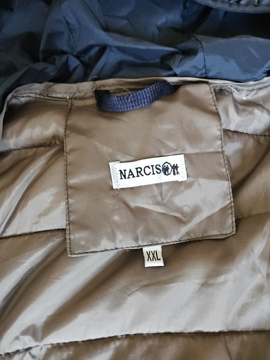 Vand geaca Narcis, noua fara eticheta 80 lei