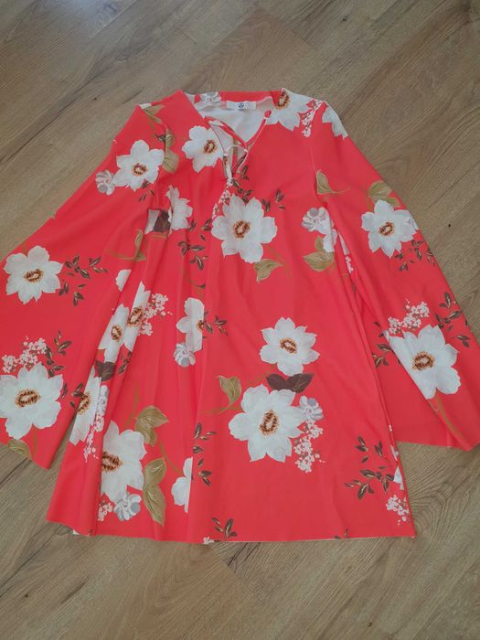 Дамска цветна рокля