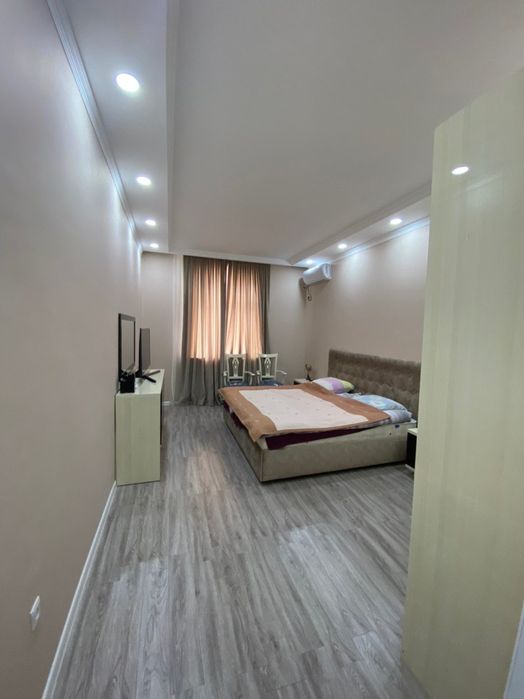 Продаётся 3 комнатная квартира на 2 этаже в новостройке со всеми удобс