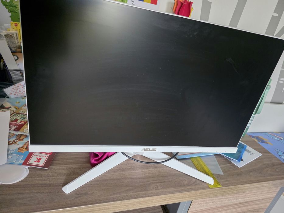 Vând monitor Asus