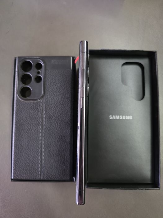 Samsung S 23 ultra 512 GB Нов с гаранция