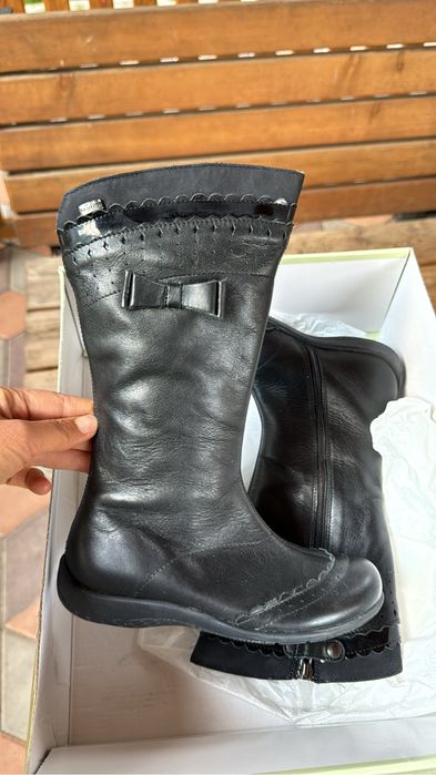 Деские кожанные сапоги