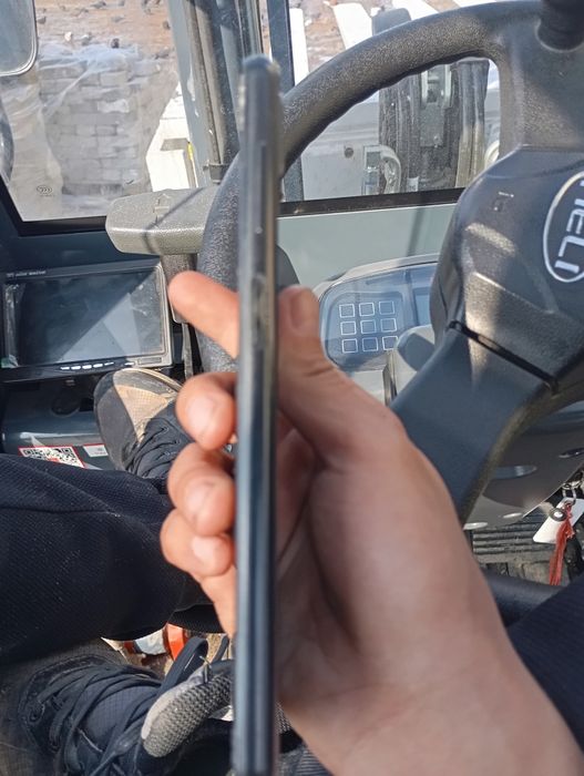 Продам обмен Самсунг А12