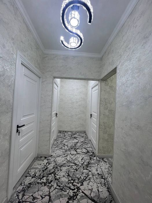 3хона 3 этаж евр кв сотилади