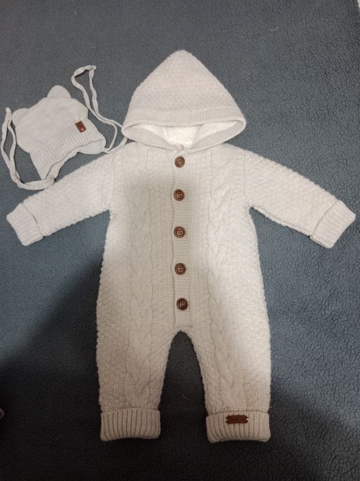 Продам детские вещи