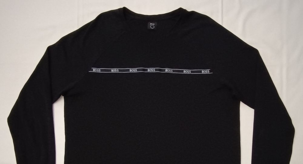 Hugo Boss оригинална блуза L Бос черна памучна фланелка