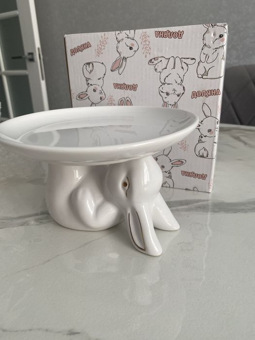 Продам конфетницу вазочку