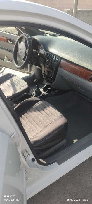 Ок Lacetti 2009 сотилади