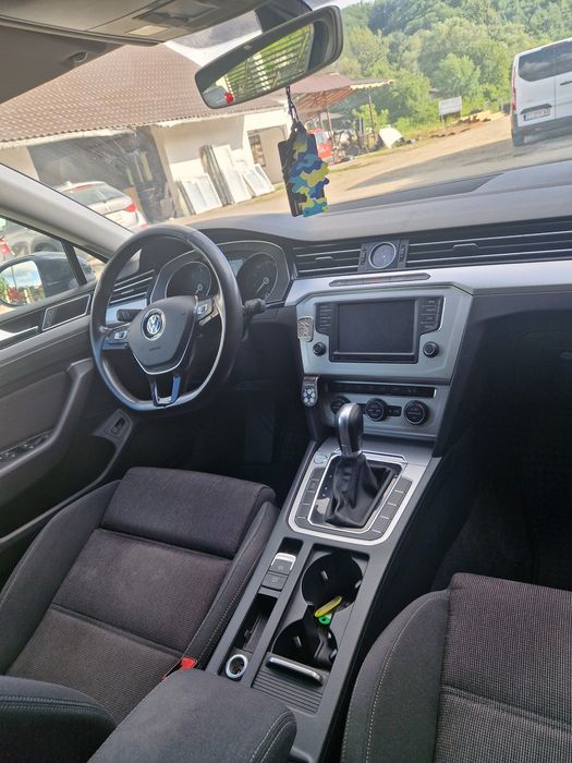 Vand Volkswagen passat 2015 b8 confort line