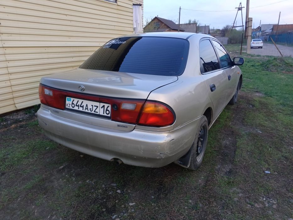 Mazda 323 V BA 1996
