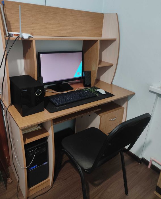 Компьютер жамланмаси сотилади.