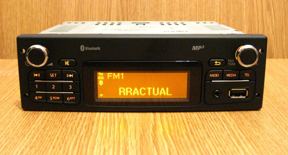 Radio CD MP3 player Dacia Ford Mercedes Daihatsu Smart casetofon