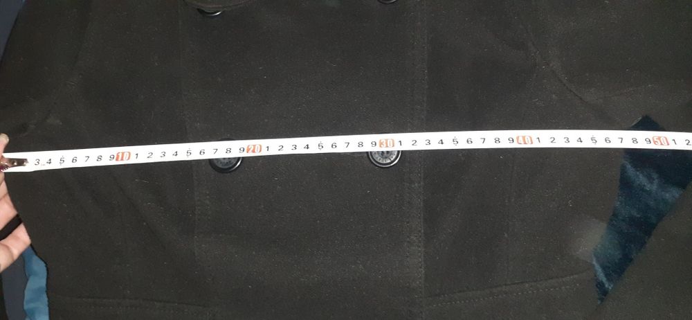 Късо дамско палто