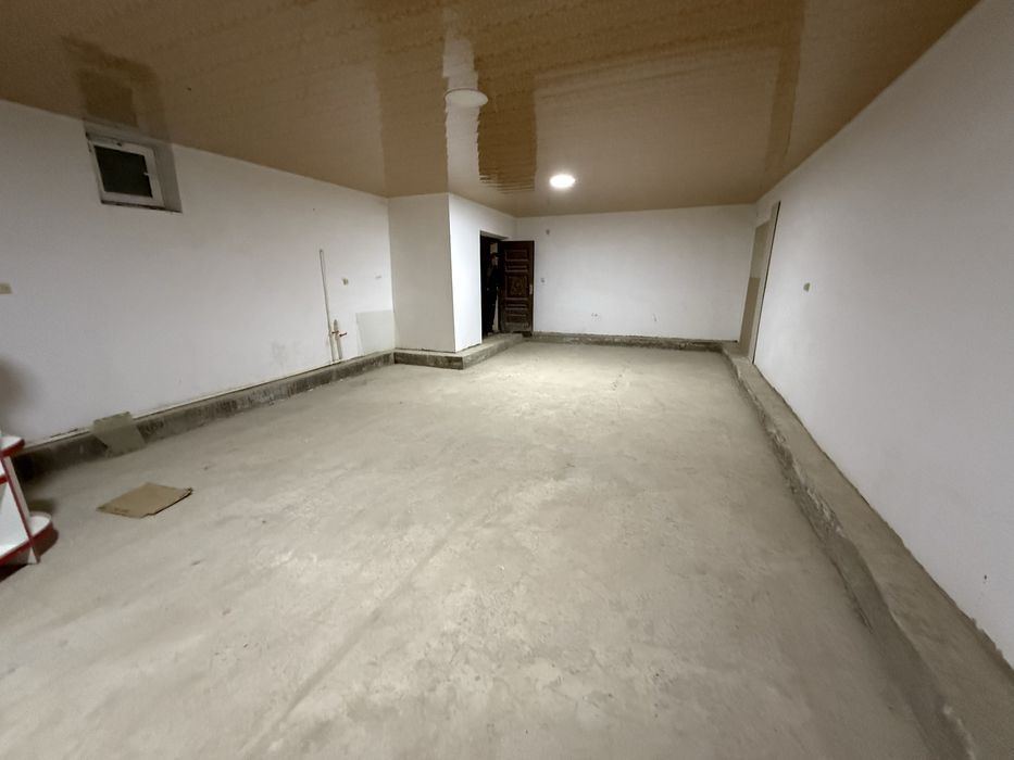 Хазораспда Читлик кўприк янда дўкон подвали