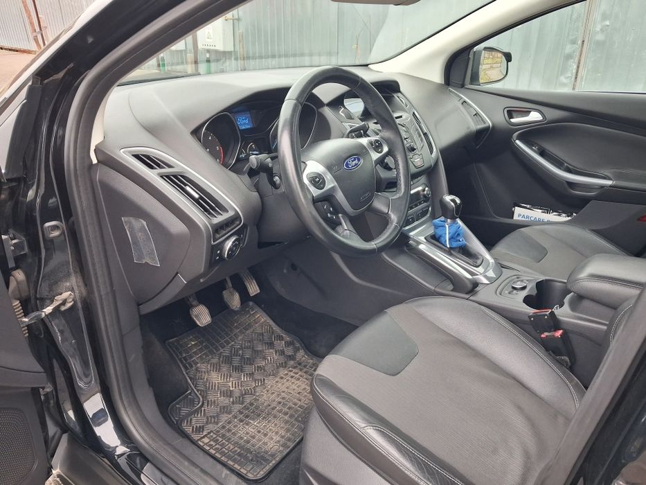 Vand ford focus titanium