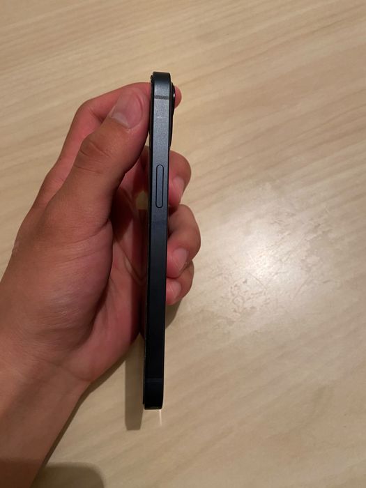 iphone 13. 128gb