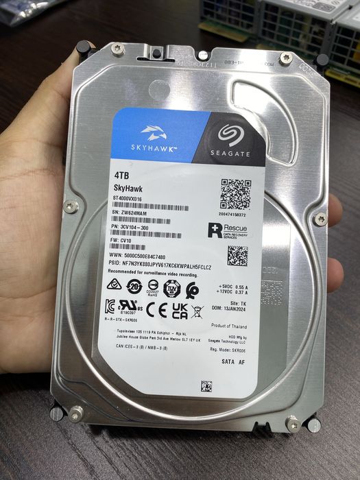 HDD (sas, sata) 1-10 tb