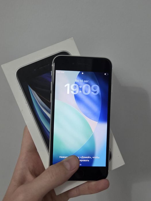 Iphone SE 2020 64 gb айфон се