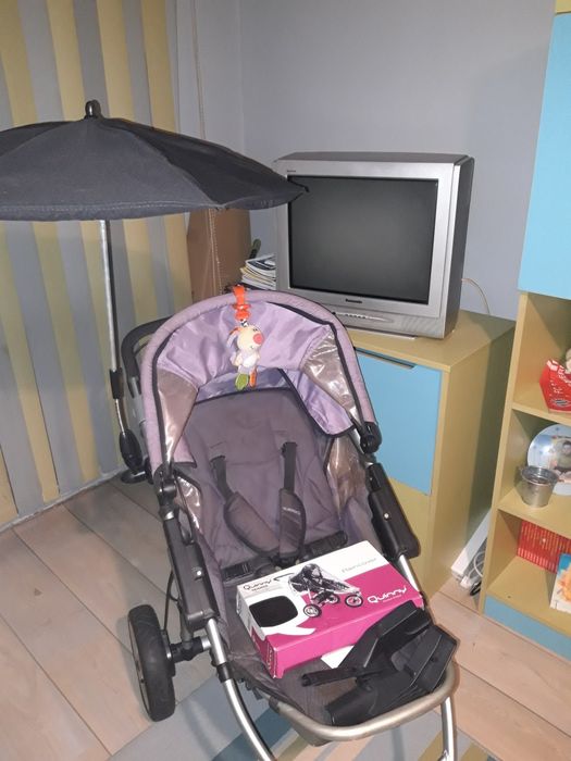 Детска количка Quinny и аксесоари