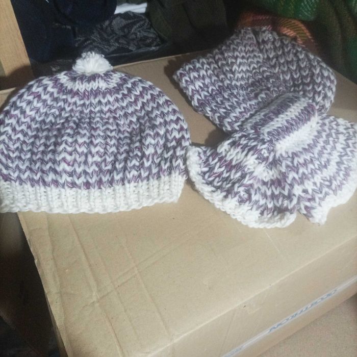 Шапки ръчна изработка