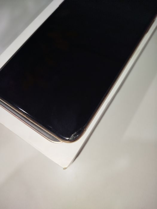 Iphone XS Max 256gb в цвете Gold