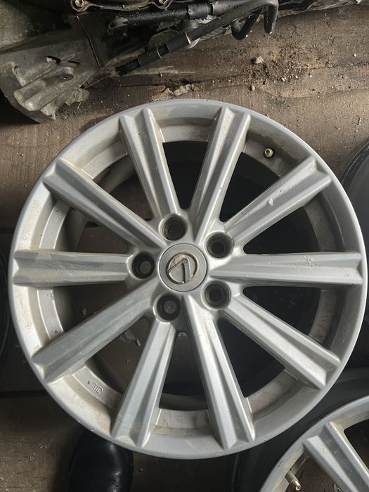 Диски на тойоту R 17