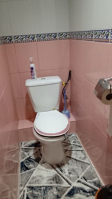 Навоий шахарда 3 хонали  2-этажда Уй сотилади