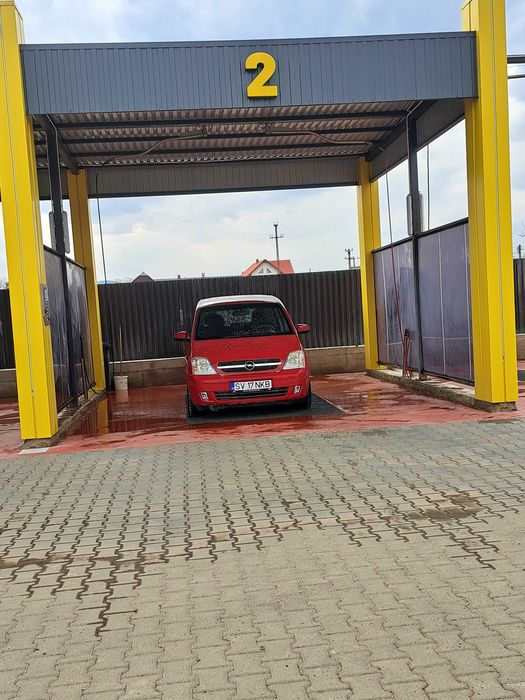 Opel Meriva  147000  1.7 diesel