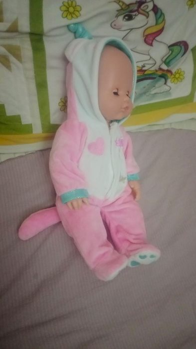 кукла почти новая
