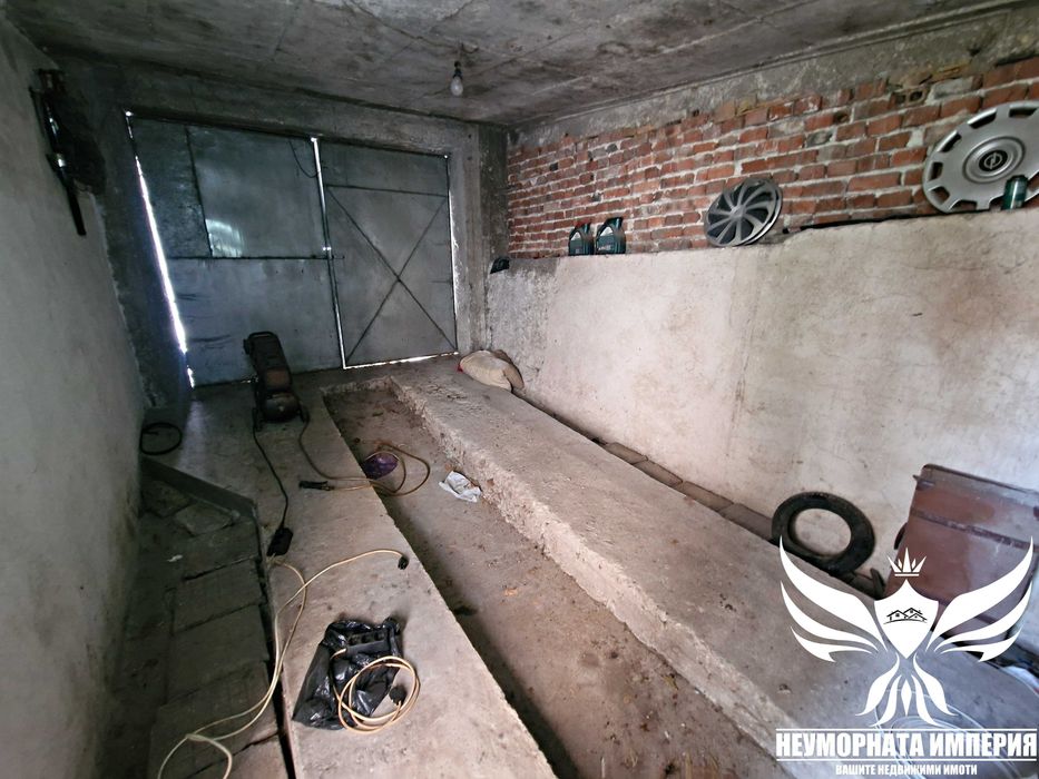 Продава се Къща в Асеновград - 344 кв.м за 632 €/кв.м - Снимка #22