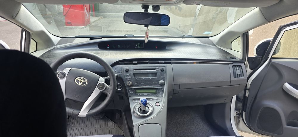 Vand Toyota prius
