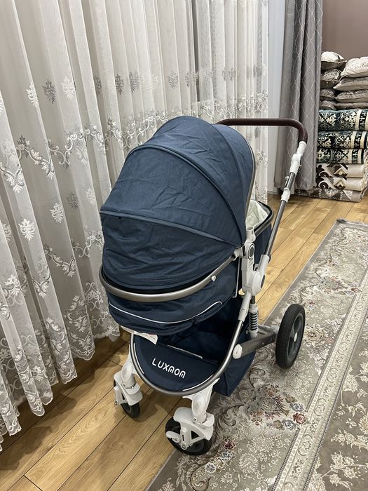 Коляска 2 в 1 LUX MOM