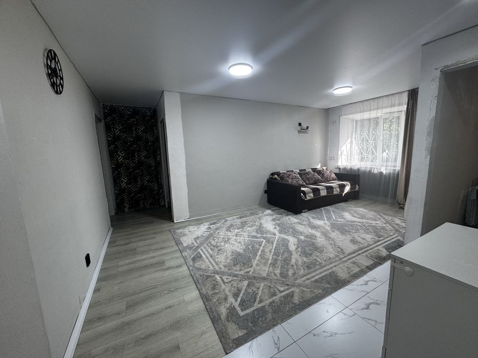 Продам 3х комн квартиру в центре