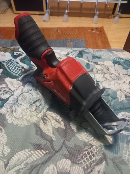 Саблен трион Милуоки