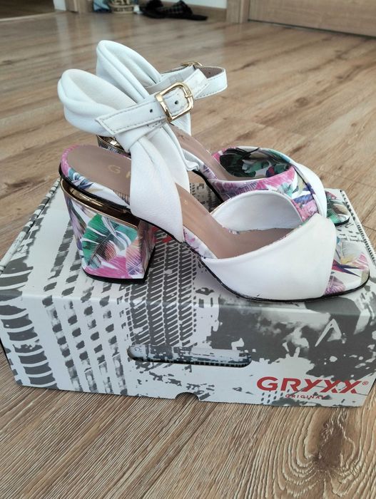 Sandale piele Gryxx
