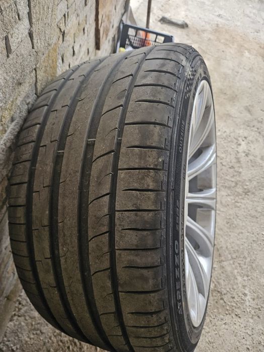 Чисто нови гуми с чисто нови джанти 19 спорт пакет 1200€