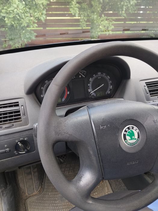 SKODA Fabia 2008 — imagine 5
