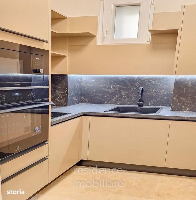 Apartament 2 camere, Centru, zona Sora + Camera depozitare