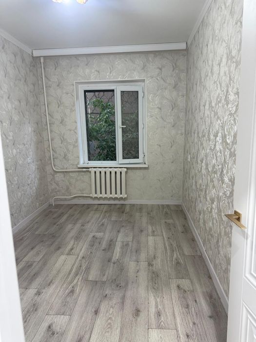 продам 3х ком. кв.в 10мкр д.41