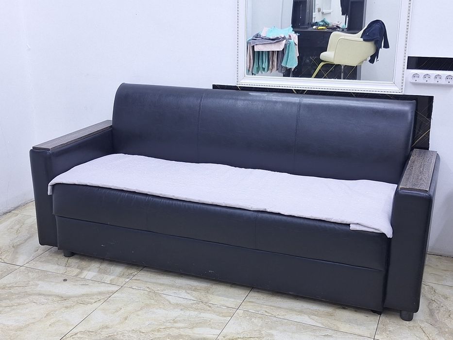 Диван для дома или бизнеса