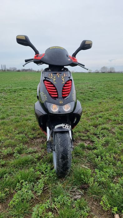 Scuter Aprilia sr