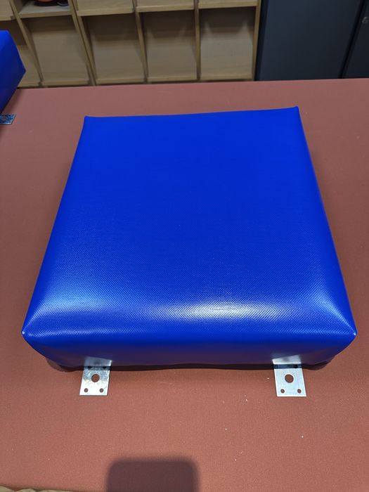 Perna de box cu montaj pe perete 46x43x10 cm