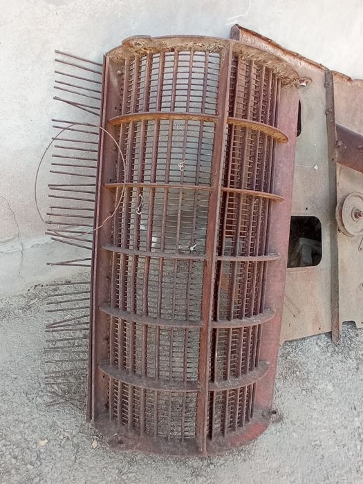 Запчасти на комбаин Енисей