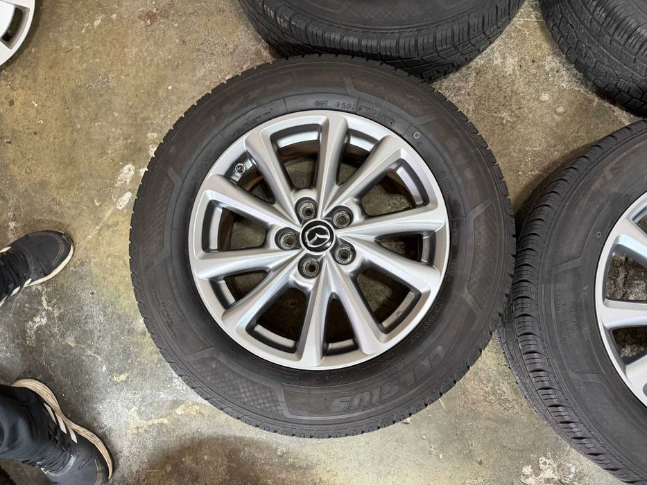 Jante Mazda OEM 17 5x114,3 ET45 + 225/65 R17 iarna CX-5 CX-7