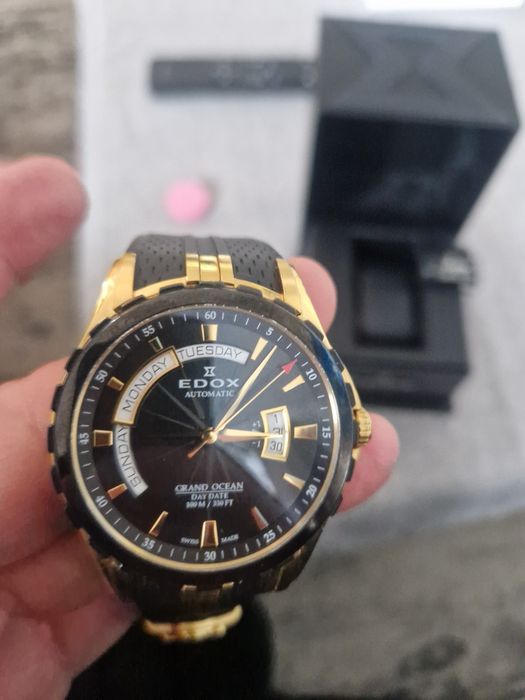 Швейцарски часовник Edox