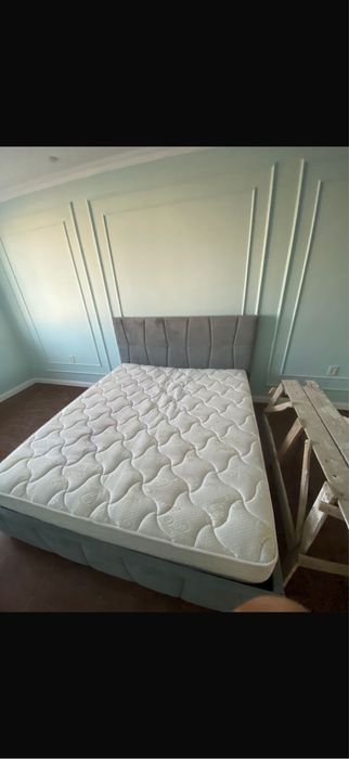 Двуспальная кровать 180/200